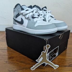 New in box Nike Air Jordan Mid athletic shoes sneakers smoke grey white 13c boys